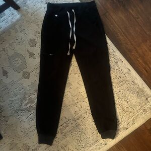 Figs Black Jogger scrub Pants